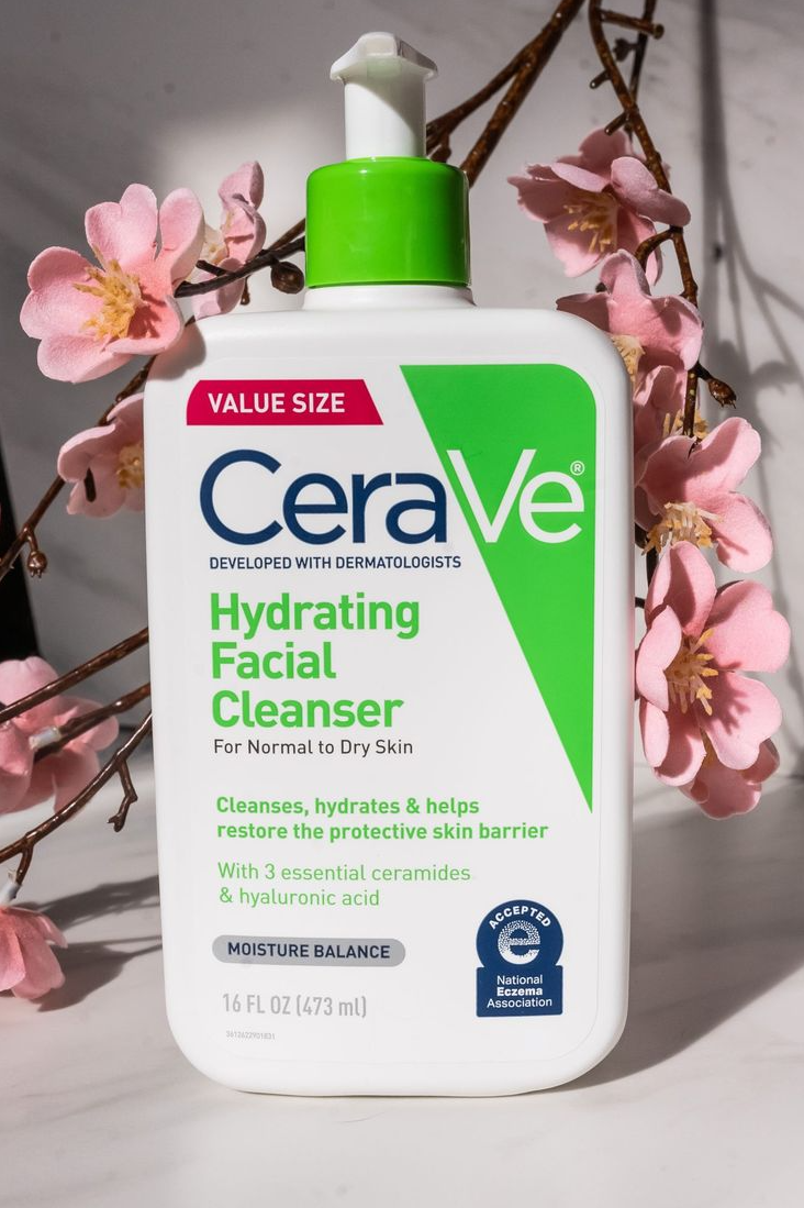 CeraVe Hydrating Facial Cleanser for dry and sensitive skin with hyaluronic acid and ceramides. Gently cleanses while maintaining skin's moisture balance.